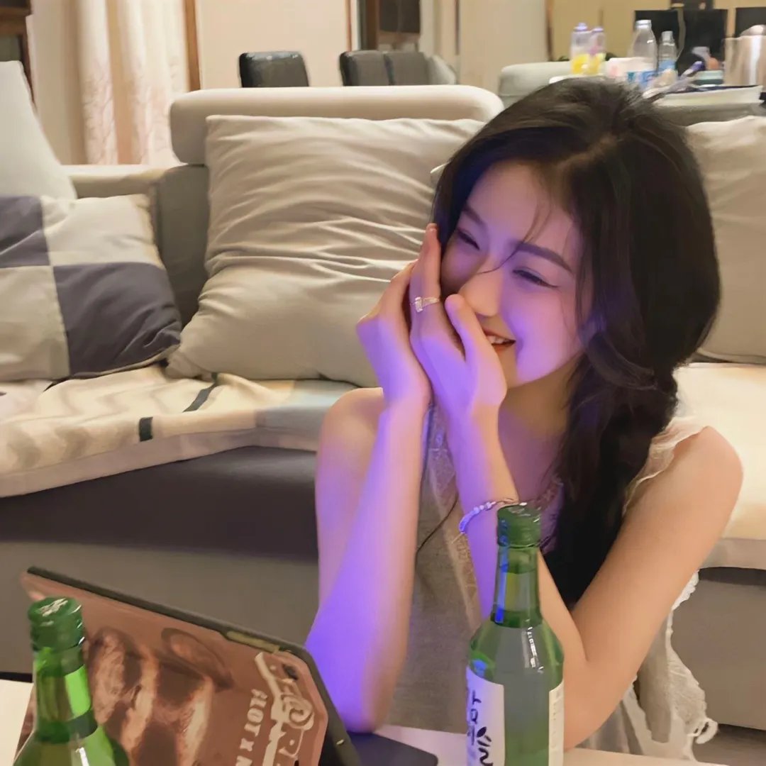 尤莉亚老师的红线